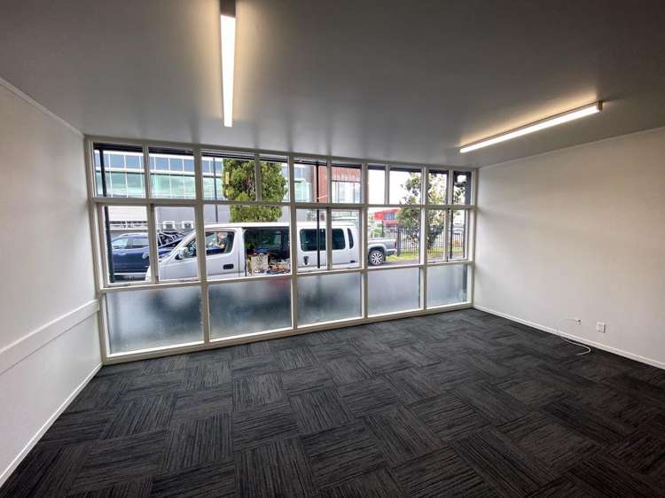 B/950 Great South Road Penrose_3