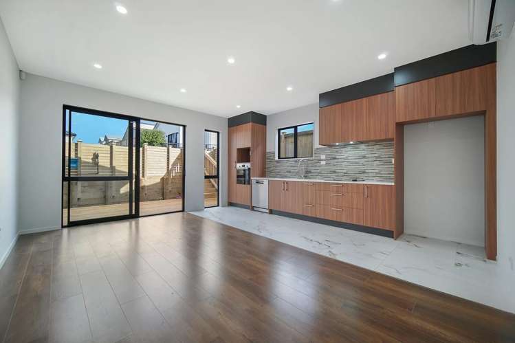 45 Tributary Parade Drury_6