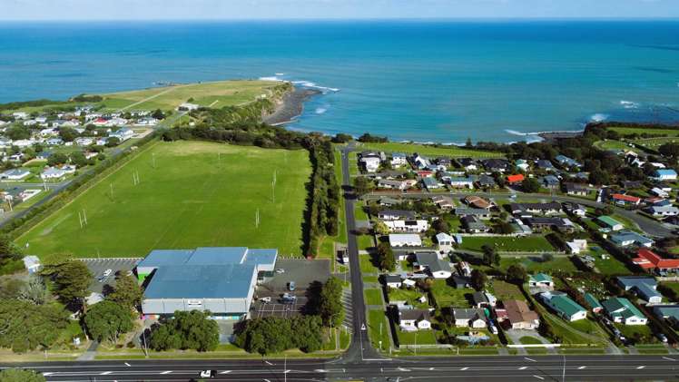158 Tasman Street Opunake_27