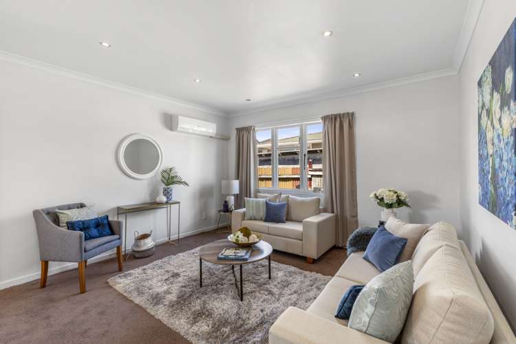 15 Sutherland Avenue Silverstream_1