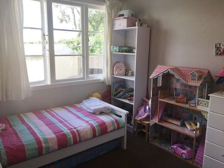 8 Holman Road Te Atatu Peninsula_6