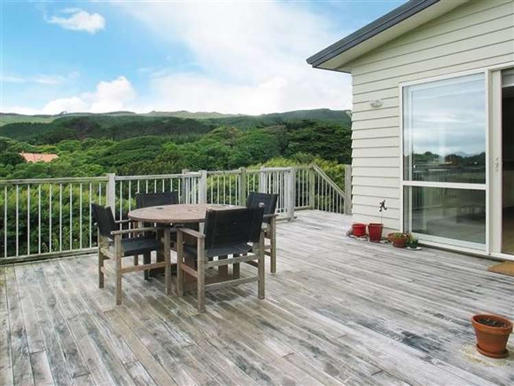 19 Gray Street Pukerua Bay_23