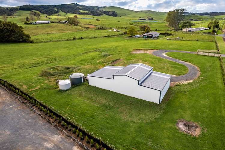 1724 Miranda Road Mangatangi_4