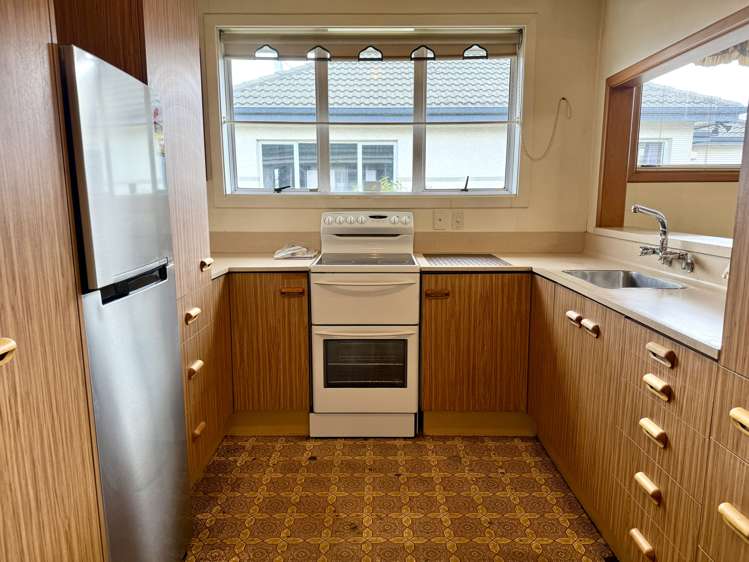 551 Tweed Street Newfield_16