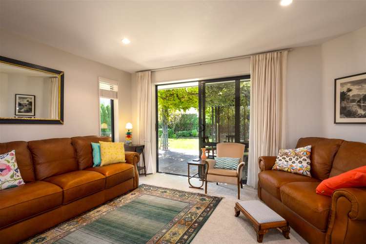 101 Marlborough Ridge Drive Fairhall_10