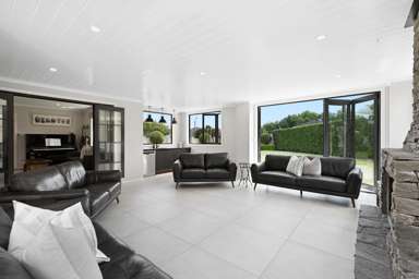 27 Nielsen Gardens_4