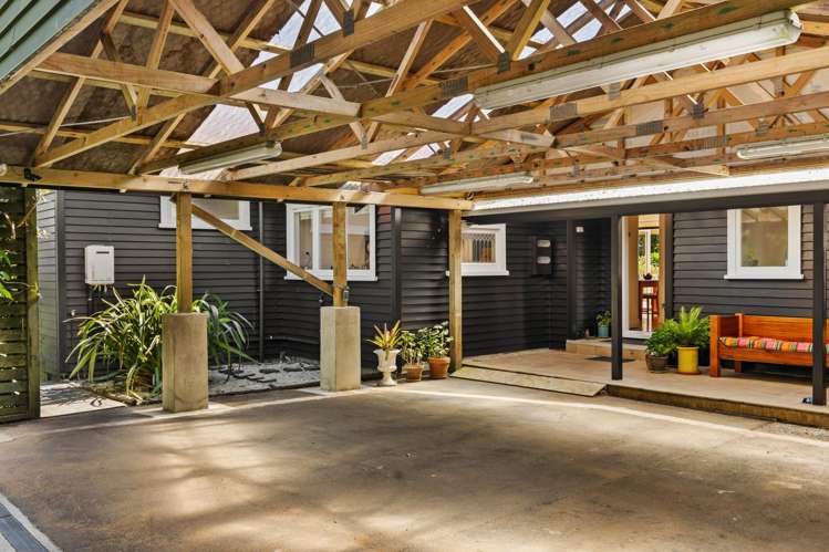 2 Tawari Road Henderson Valley_30