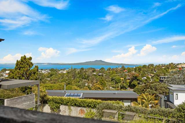 Top Rangi View in Top School Zone