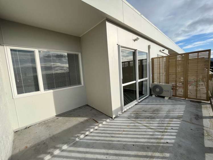 11/242 Great North Road Henderson_8