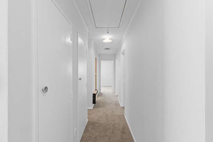 40 Somerset Crescent Highbury_9