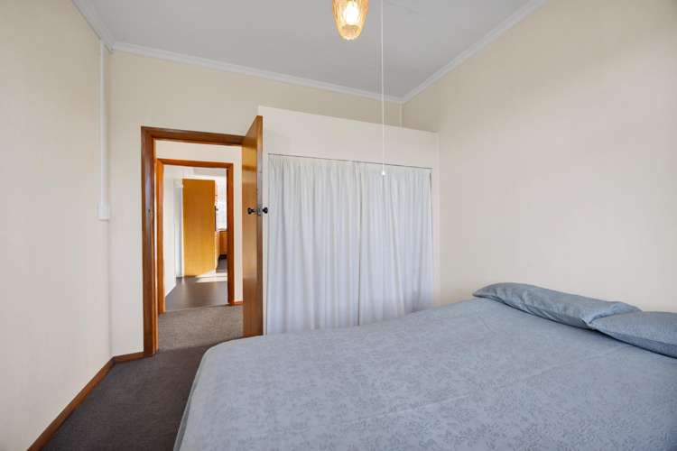 62 Gisborne Terrace Opunake_16