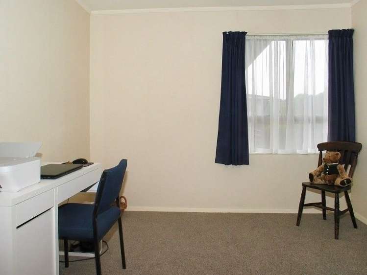 19 Discovery Drive Whitby_12