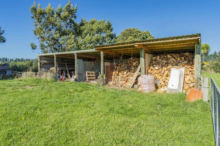 32 Warrens Road Darfield_24