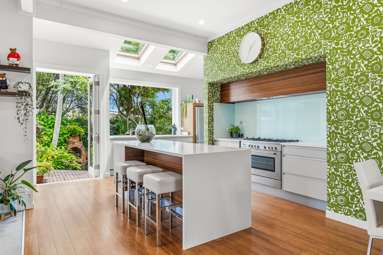 1/9A Regent Street_2