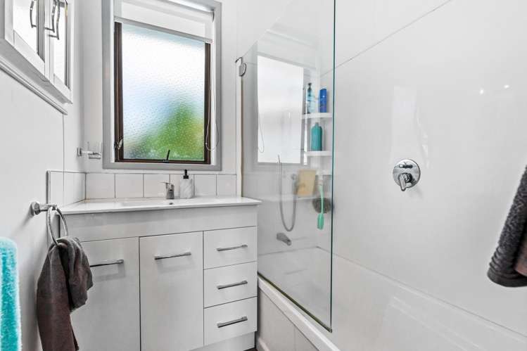 83 Glen Marine Parade Glendene_10