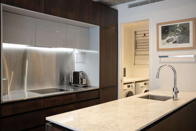 302/5 Hohipere Street Grafton_11