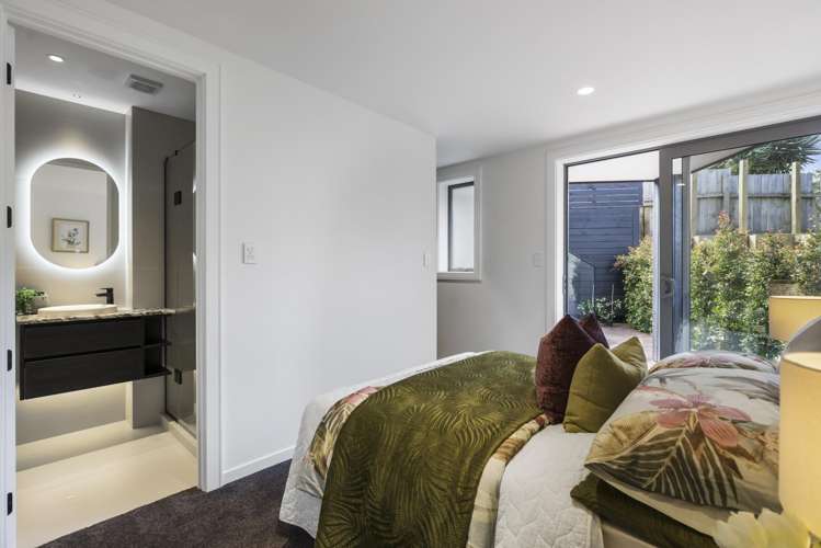 61A Churchill Road Murrays Bay_23