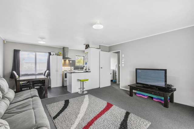 2/34 Shifnal Drive Randwick Park_4