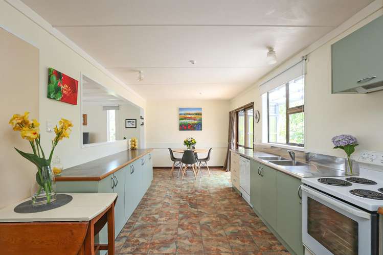 15 Golding Road Taradale_5