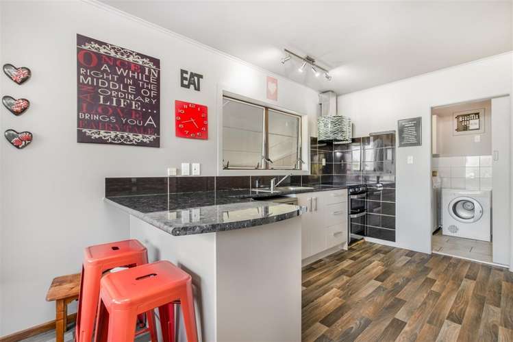 5 Ashby Place Pukekohe_3