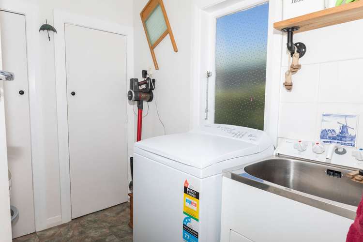 34 Queen Street Dannevirke_13