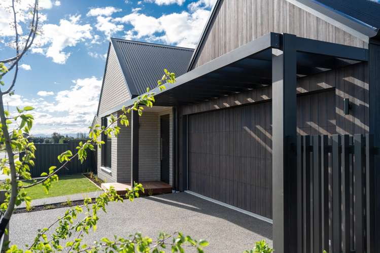 7 Selby Lane_0