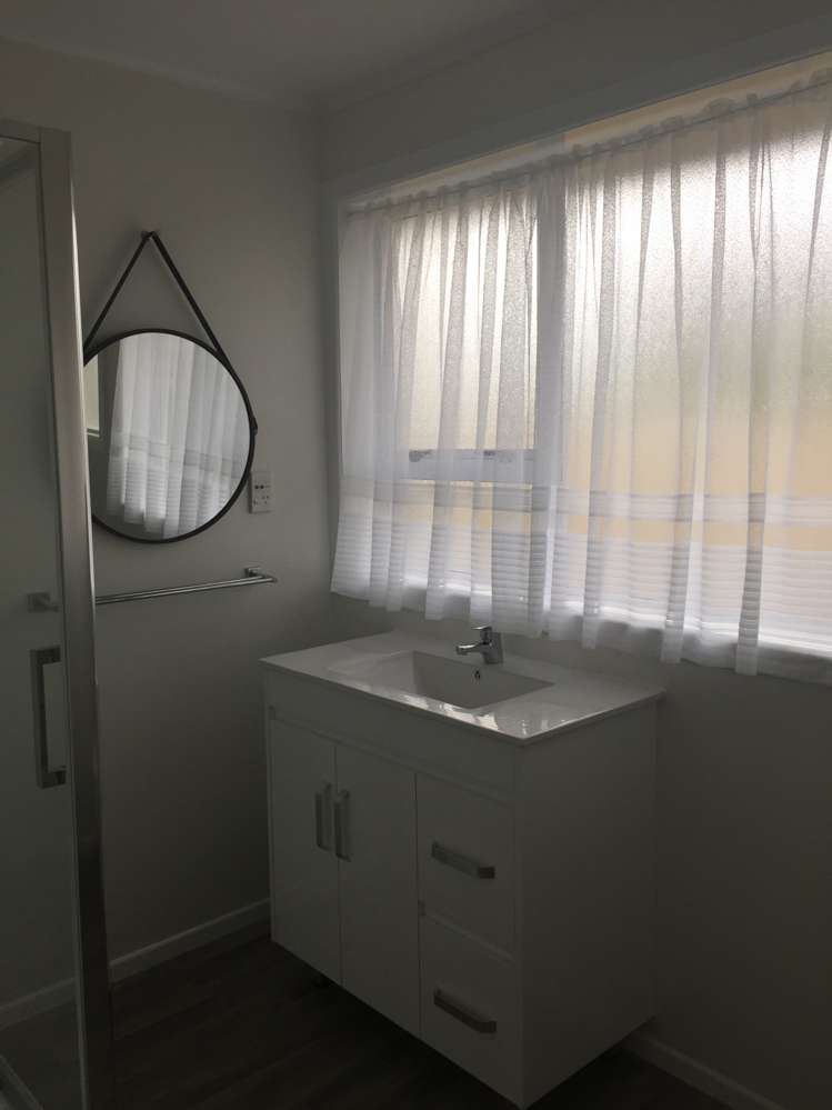 1/216a Edmonton Road Te Atatu South_9