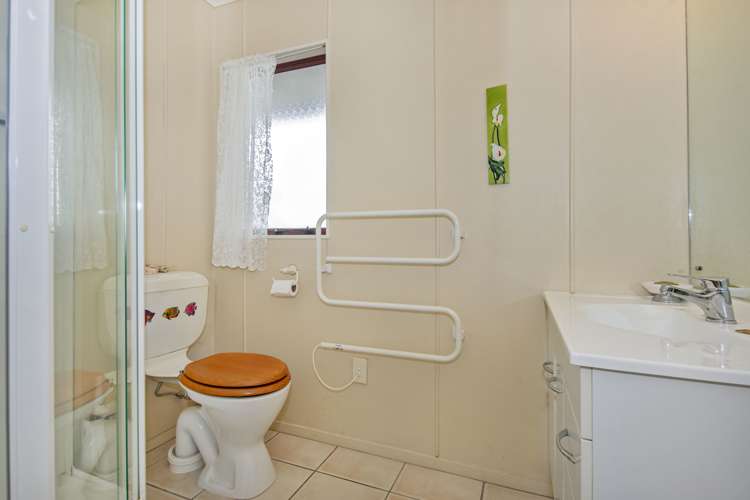 15 Pebble Beach Boulevard Kamo_9