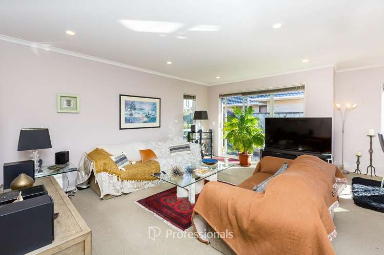 10 Mcewen Crescent_3