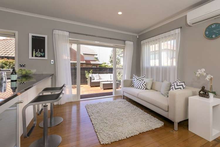 25 Rewi Road Royal Oak_9