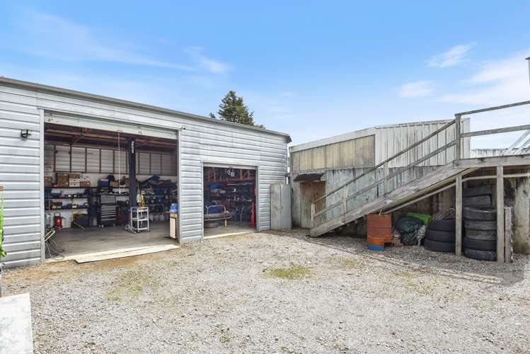 11 Russell Road Fairy Springs_20