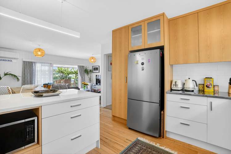 2/35 Rangitoto Terrace Milford_6