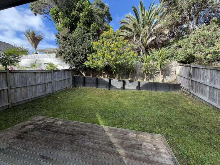 46 Seafarer Crescent Stanmore Bay_13