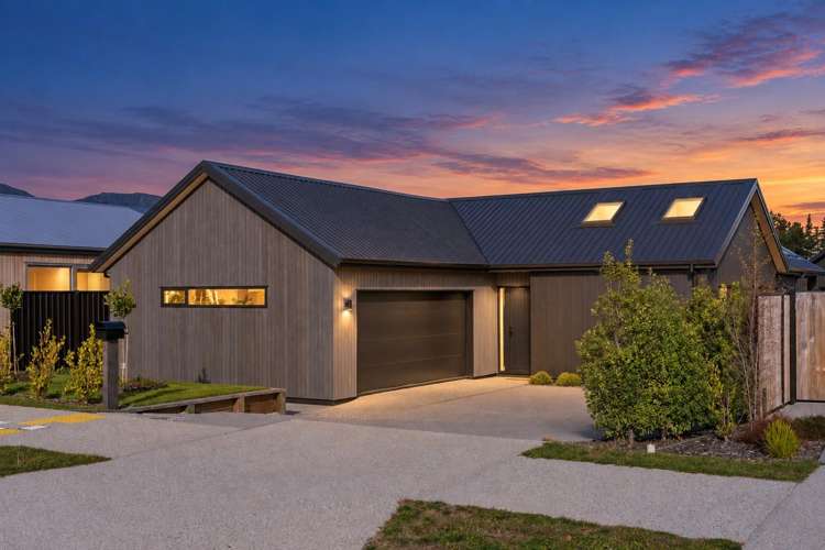 61 Longview Drive_0