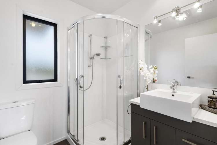 50 Ihimaera Terrace Leamington_17