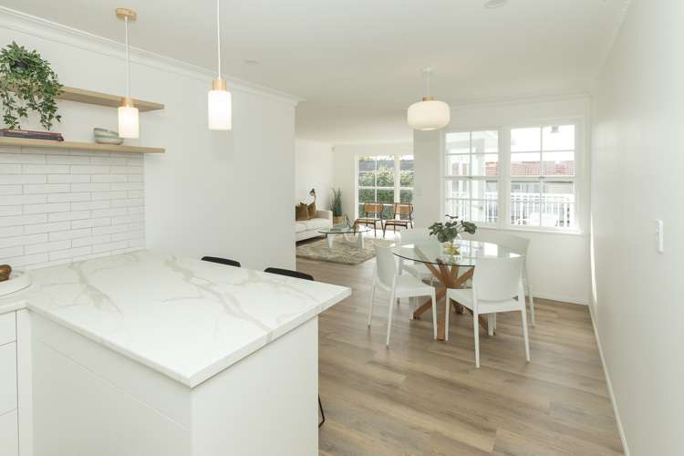 2/21 Lucerne Road Remuera_10