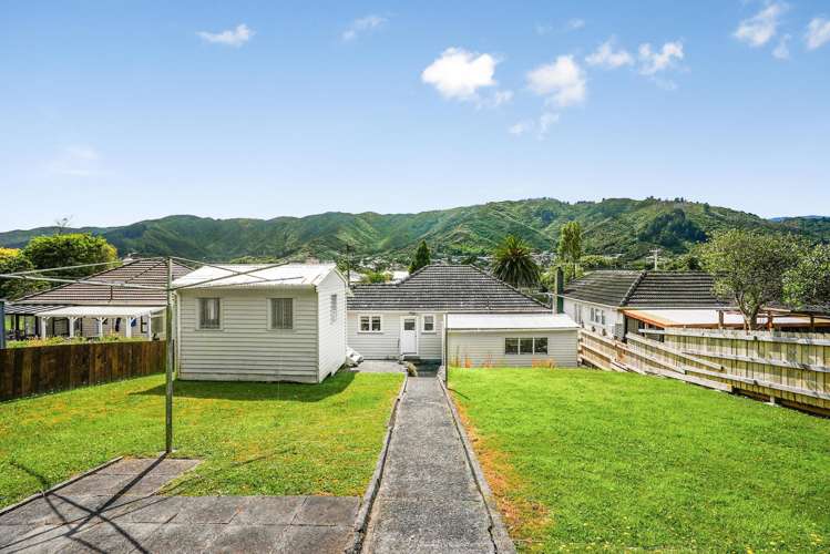 12 Dover Road Wainuiomata_17