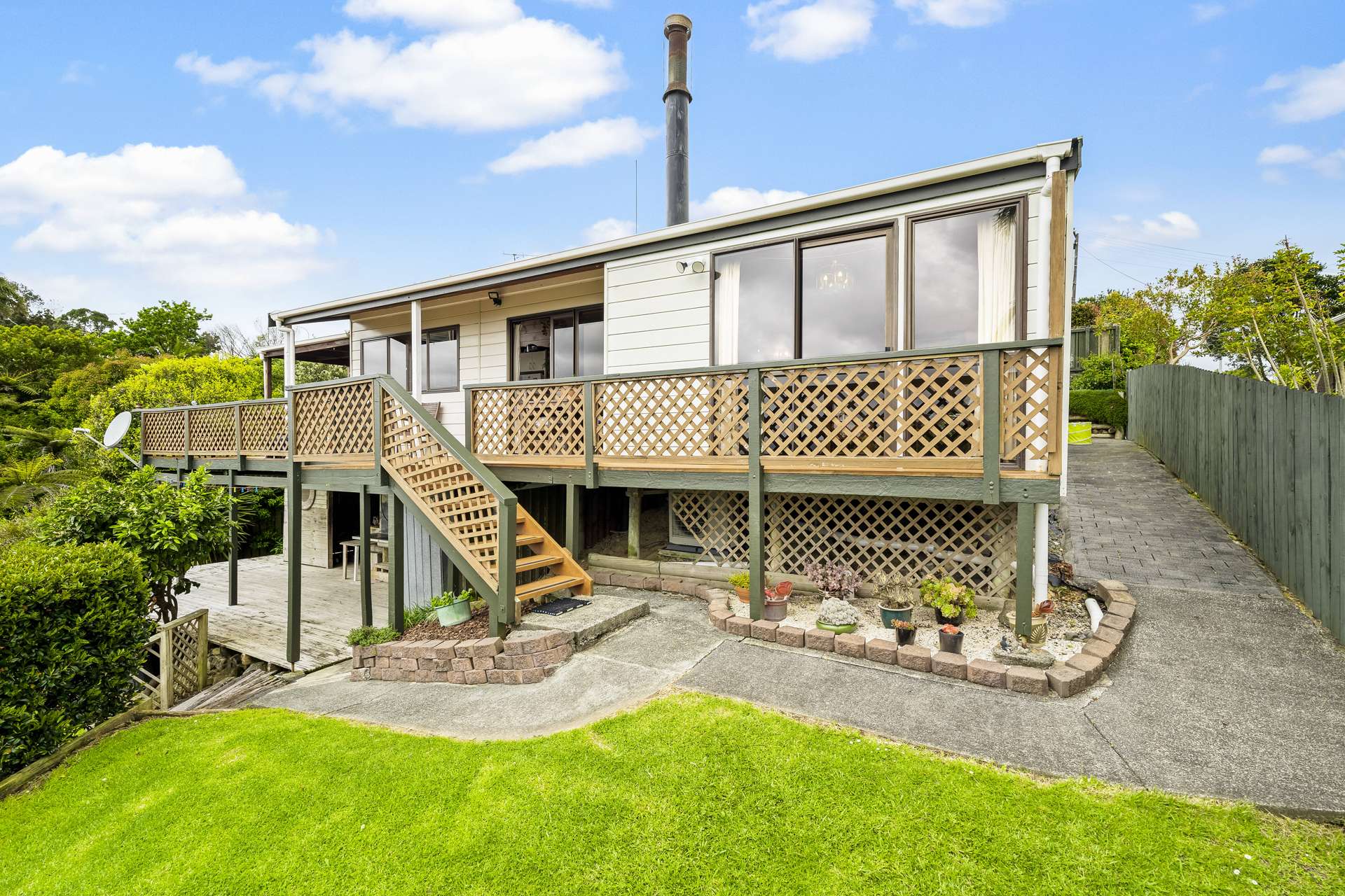 222 Whangaparaoa Road Red Beach_0