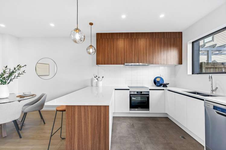 135 Clark Road Hobsonville_12