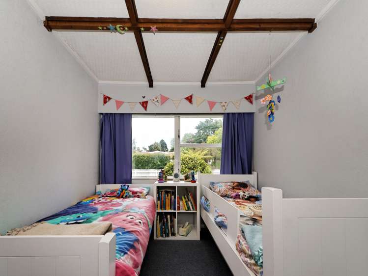 97 Godley Road Green Bay_8