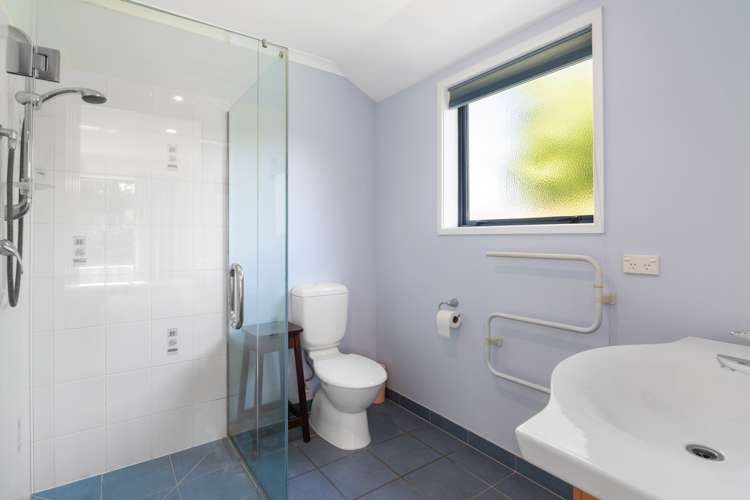 9a Angus Place Wakefield_23