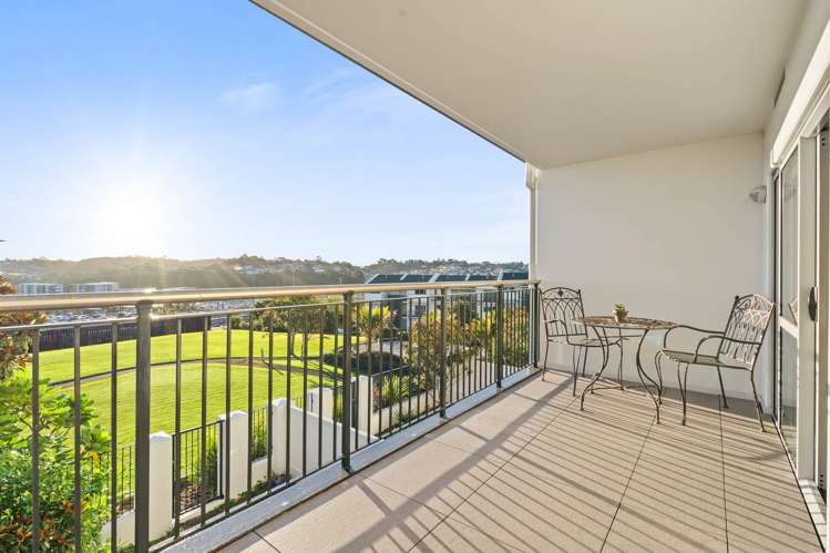 D6/60 Masons Road Oteha_15