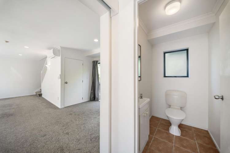 17/2 Arawa Street New Lynn_14