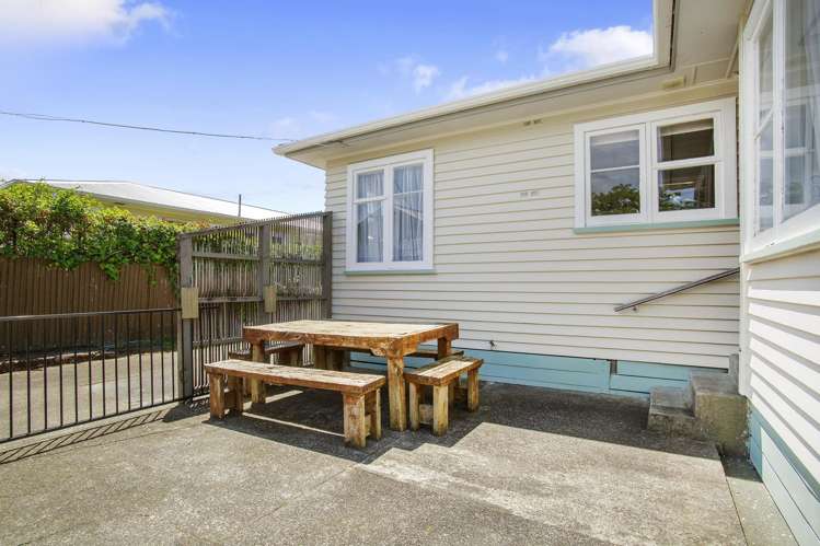 11 Frederick Street Wainuiomata_14