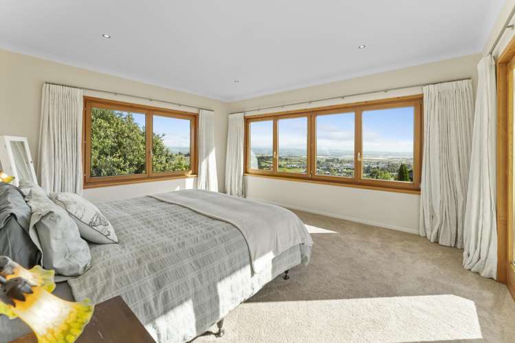 22 Hillplough Heights_1