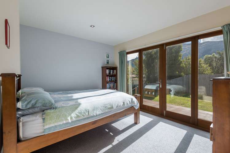 136 Capell Avenue Lake Hawea_8