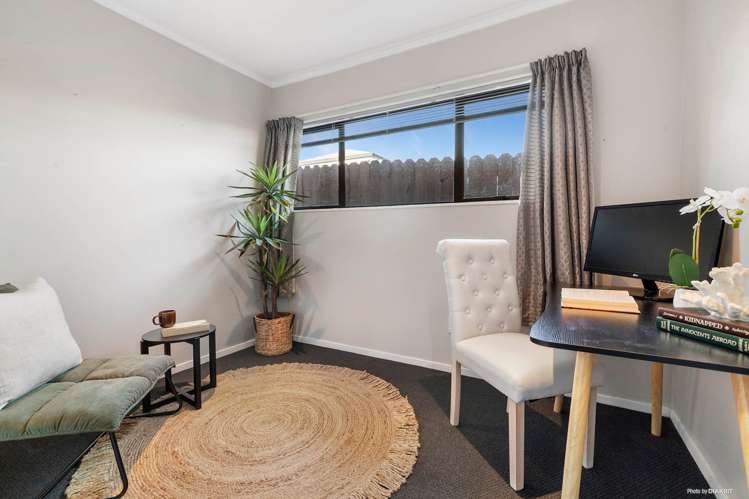 86 Racecourse Road Waiuku_11