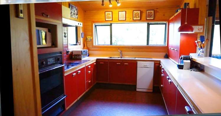 3130 Archers Road Tennyson Inlet_5