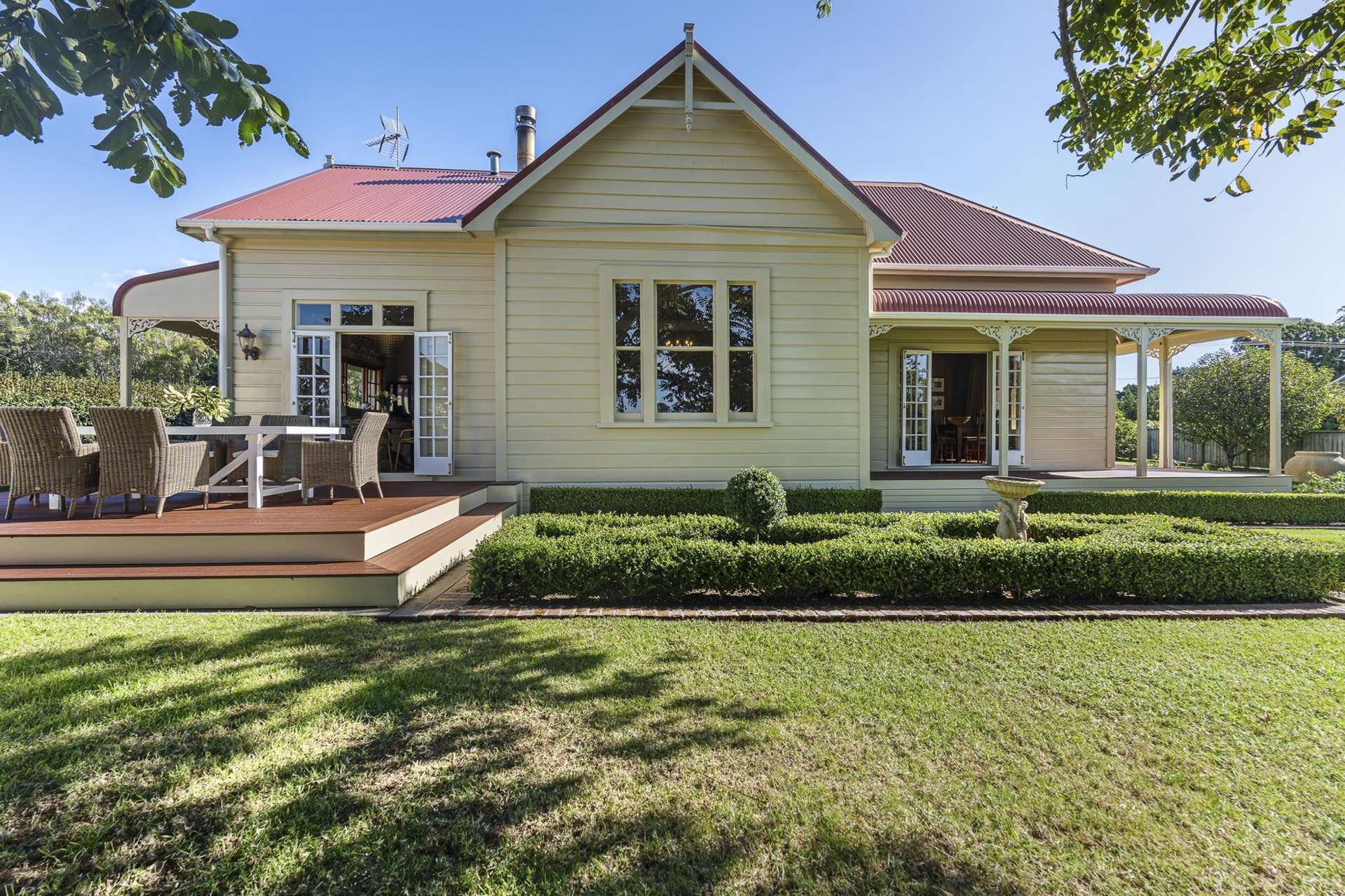 137 Egmont Road Hillsborough_0