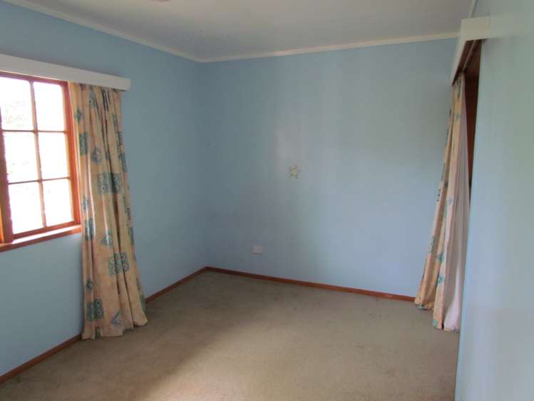 53 Poland Street Waikino_10